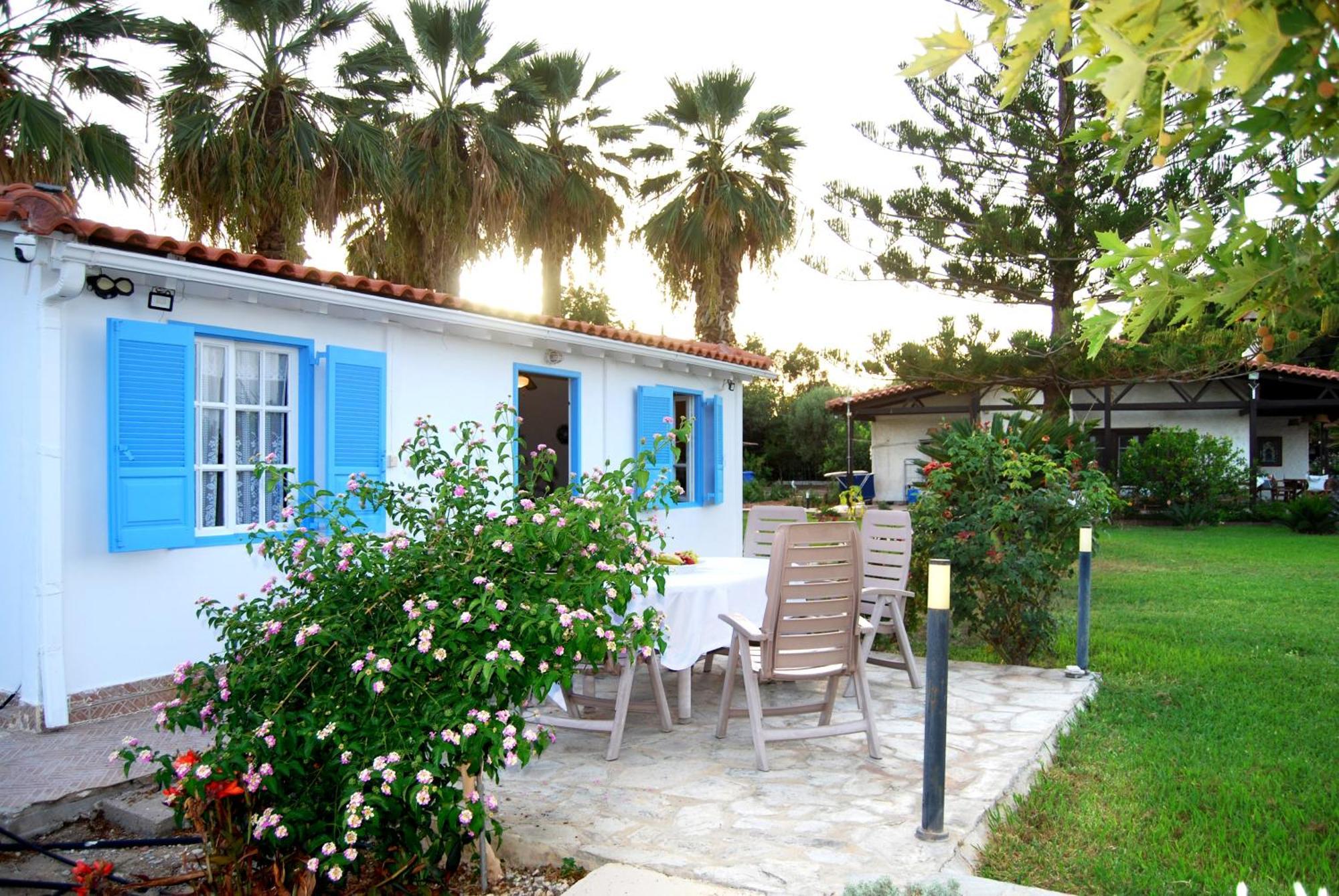 Villa Akrata Exterior photo