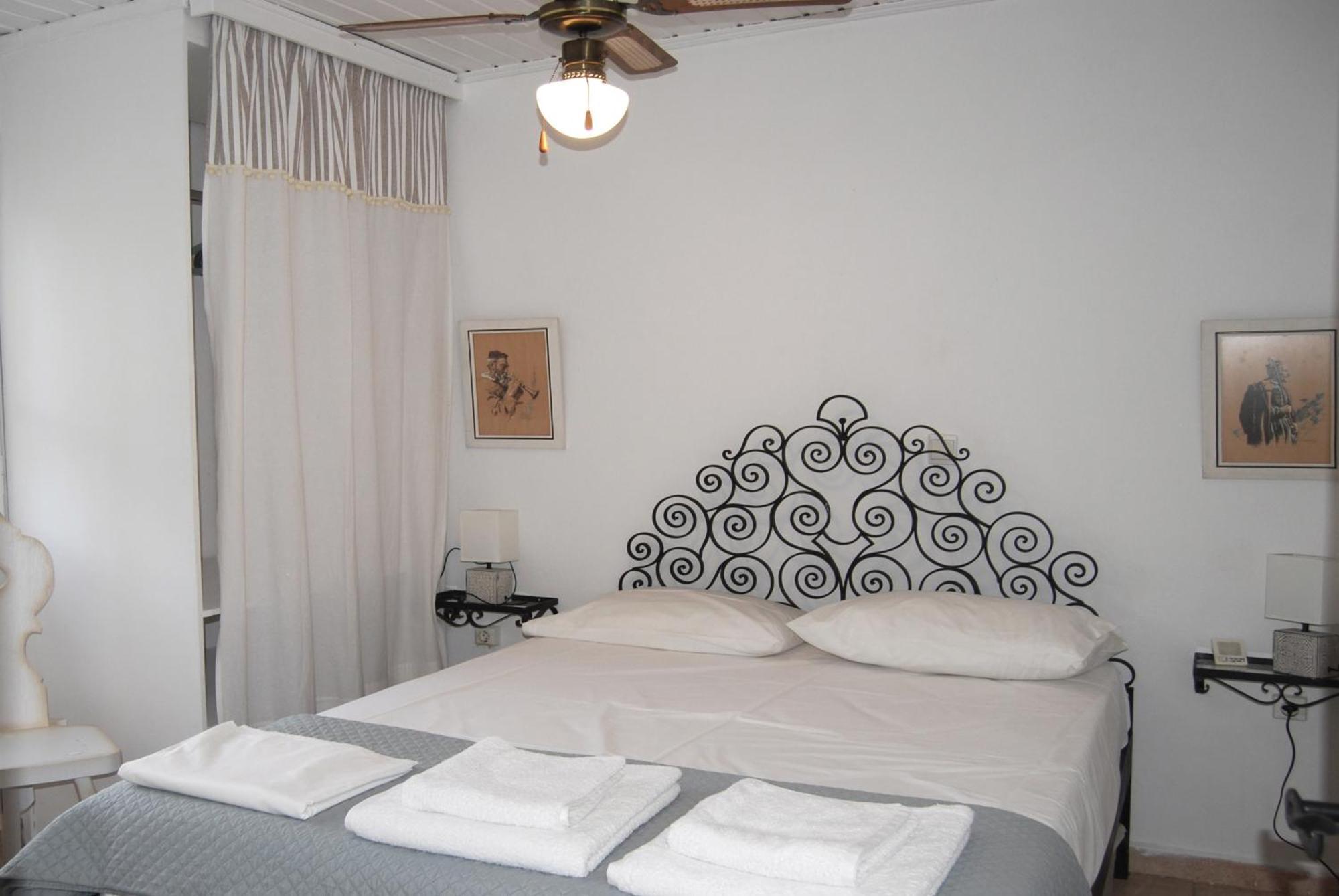 Villa Akrata Exterior photo